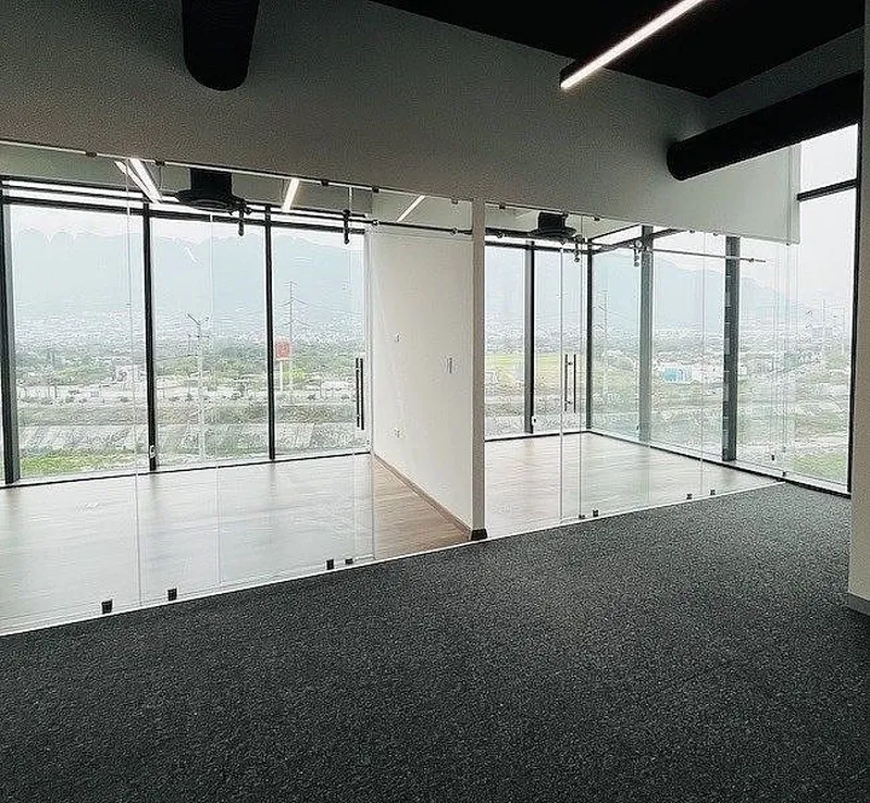Oficina en renta · Santa María, Monterrey, Nuevo León