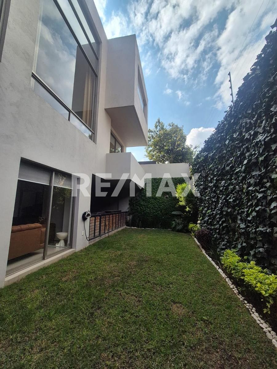 Casa en venta · Lomas de Tecamachalco Sección Cumbres, Huixquilucan, Estado de México