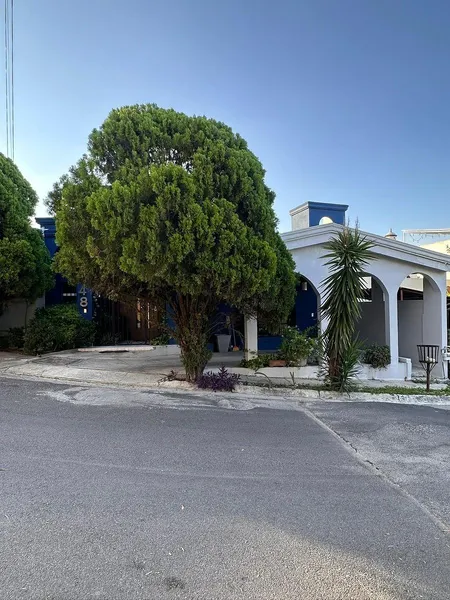 Casa en venta · Las Cumbres 4 Sector, Monterrey, Nuevo León Casa en venta · Las Cumbres 4 Sector, Monterrey, Nuevo León