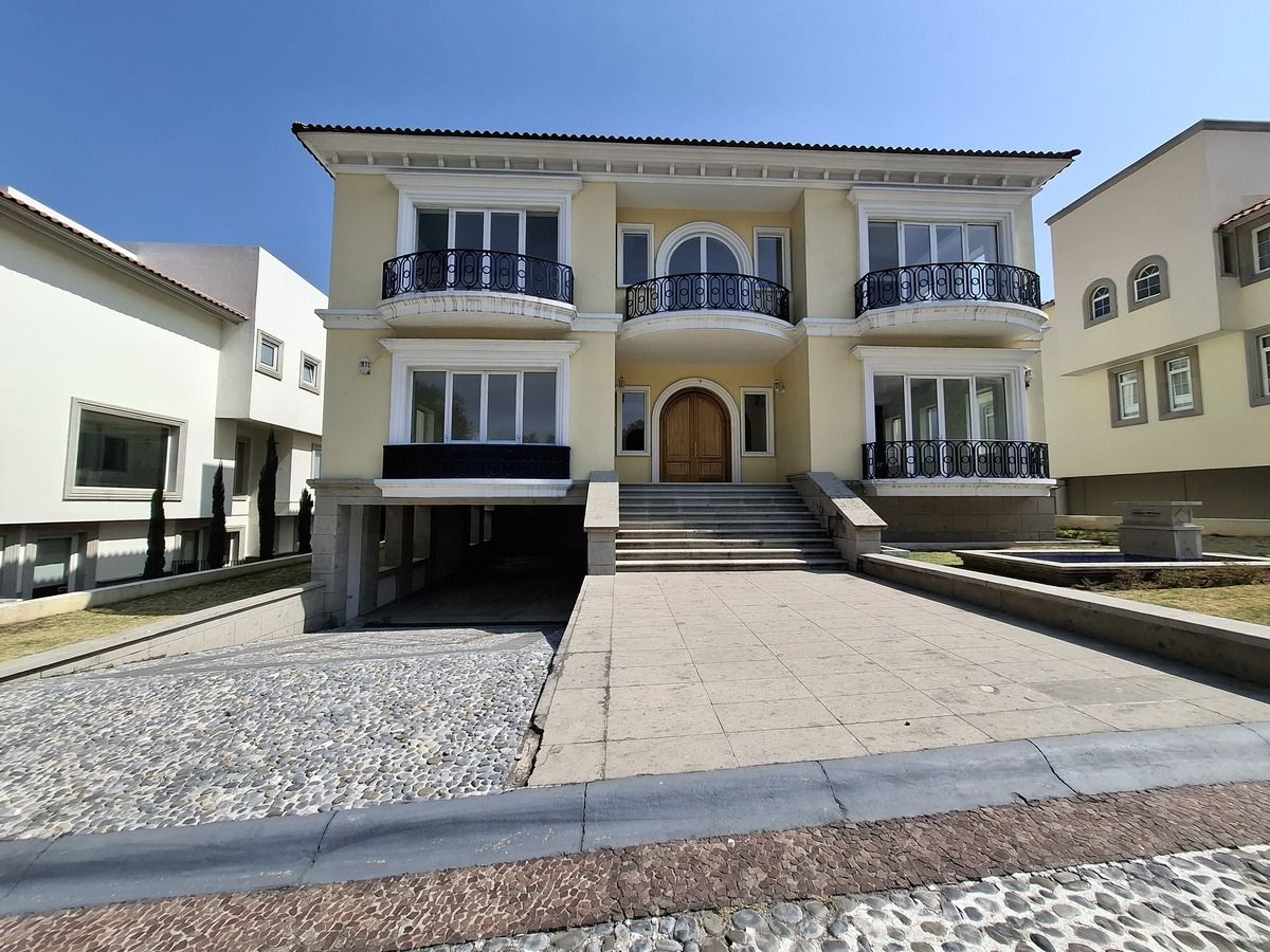 Condominio en renta · Interlomas, Huixquilucan, Estado de México Condominio en renta · Interlomas, Huixquilucan, Estado de México