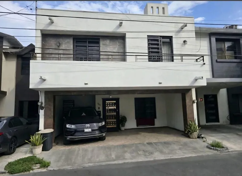 Casa en venta · Colinas de San Jerónimo, Monterrey, Nuevo León Casa en venta · Colinas de San Jerónimo, Monterrey, Nuevo León