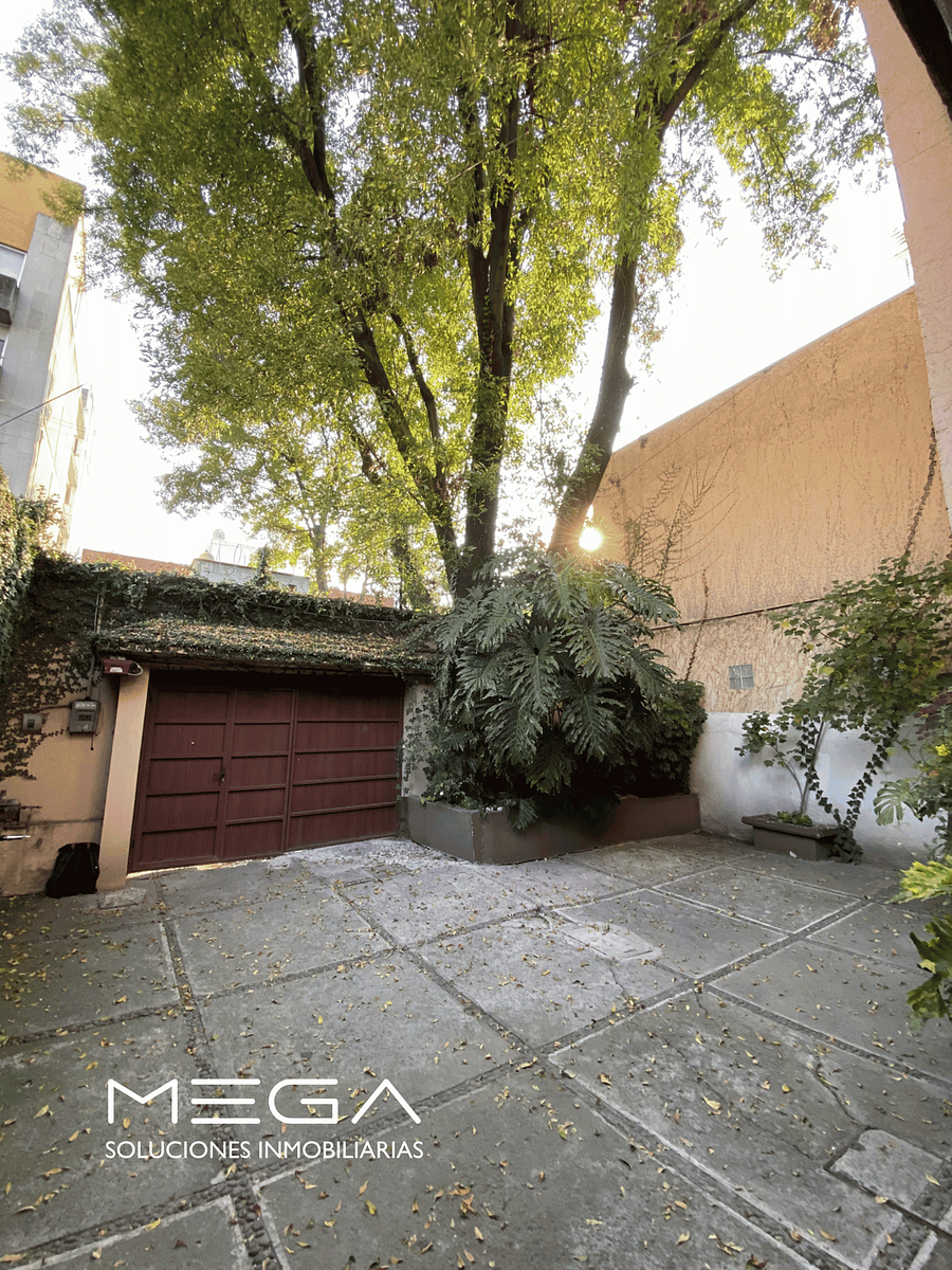 Casa en venta · San Miguel Chapultepec II Sección, Chapultepec, Miguel Hidalgo, Ciudad de México Casa en venta · San Miguel Chapultepec II Sección, Chapultepec, Miguel Hidalgo, Ciudad de México