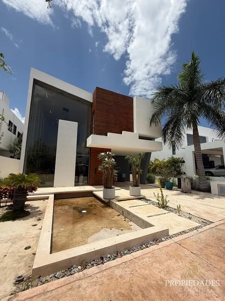 Casa en renta · Lagos del Sol, Benito Juárez, Quintana Roo