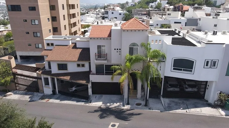 Casa en venta · Satélite Acueducto Sexto Sector, Monterrey, Nuevo León