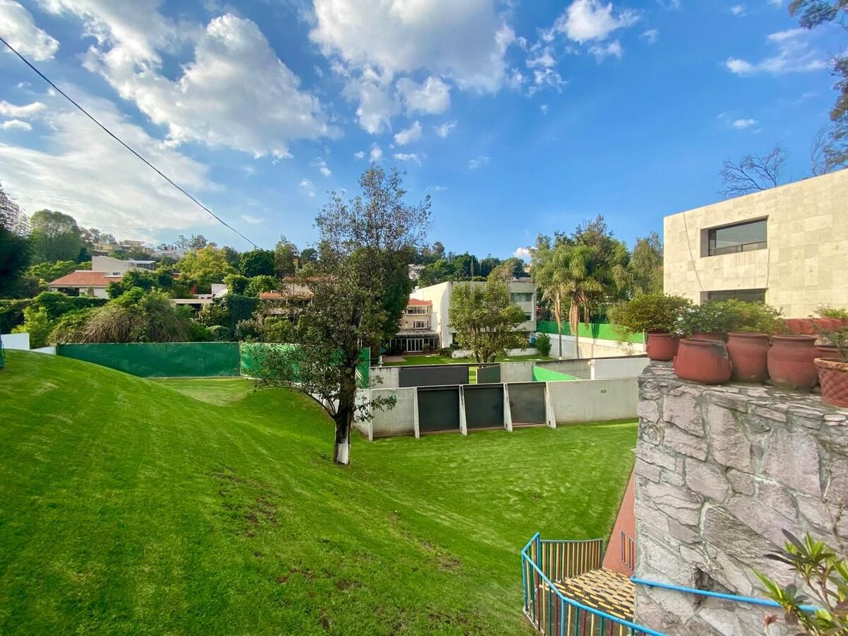 Casa en renta · Lomas de Tecamachalco, Naucalpan de Juárez, Estado de México Casa en renta · Lomas de Tecamachalco, Naucalpan de Juárez, Estado de México