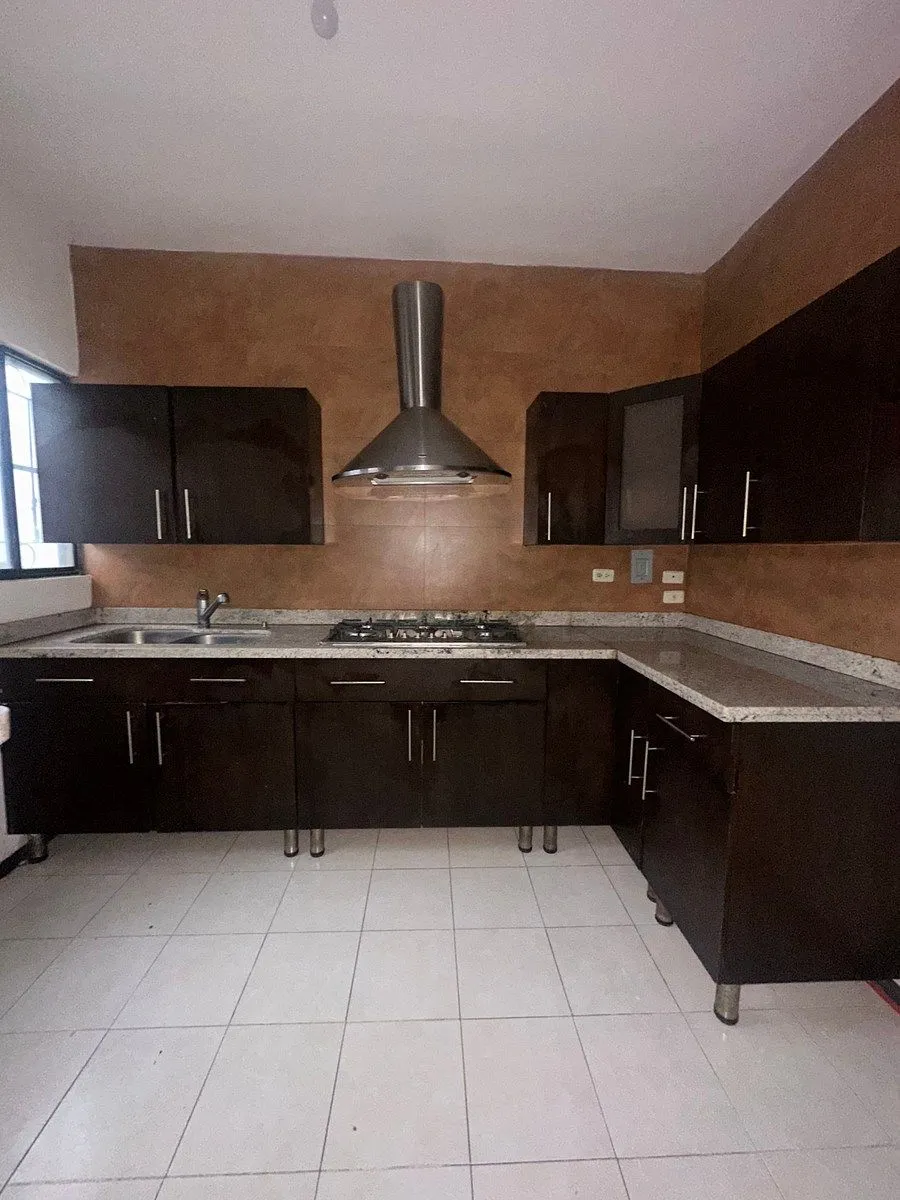 Casa en venta · Real Cumbres 2do Sector, Monterrey, Nuevo León