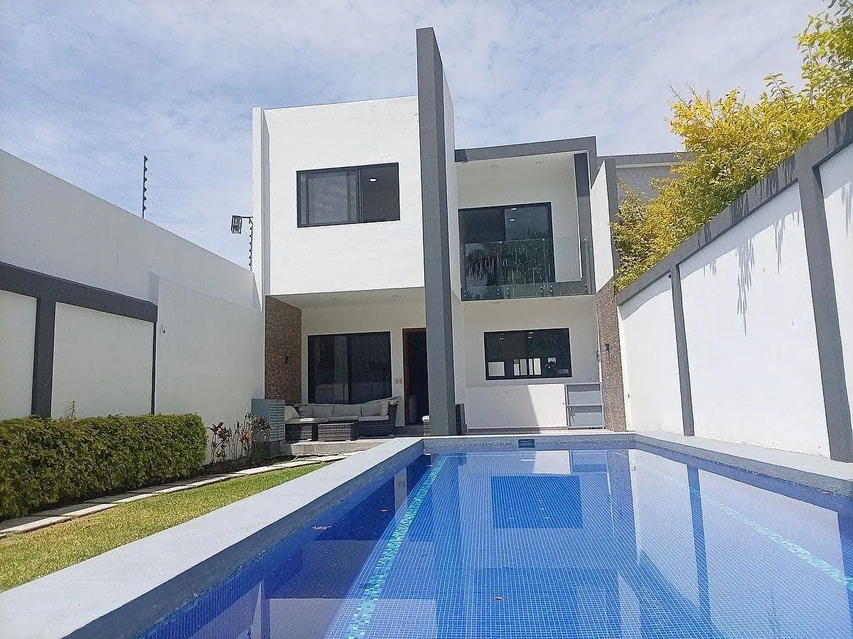 Casa en venta · Brisas, Temixco, Morelos Casa en venta · Brisas, Temixco, Morelos