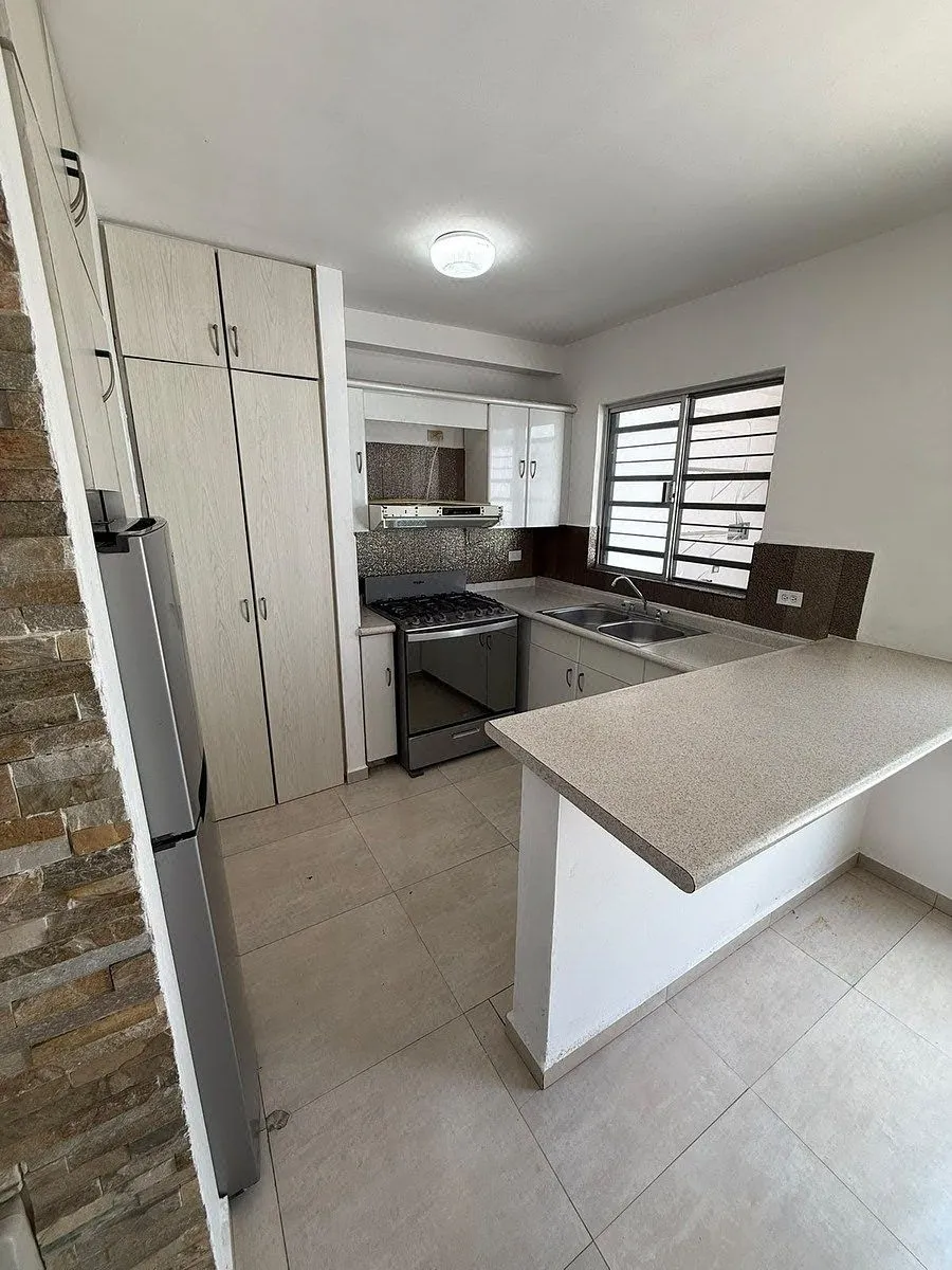 Casa en venta · Bosques del Poniente, Santa Catarina, Nuevo León