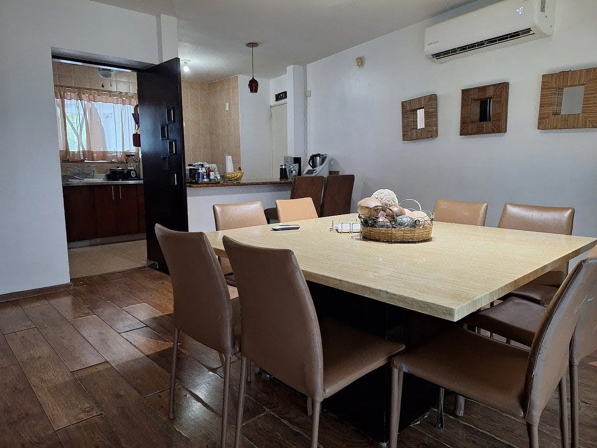 Casa en venta · Privadas la Huasteca, Santa Catarina, Nuevo León