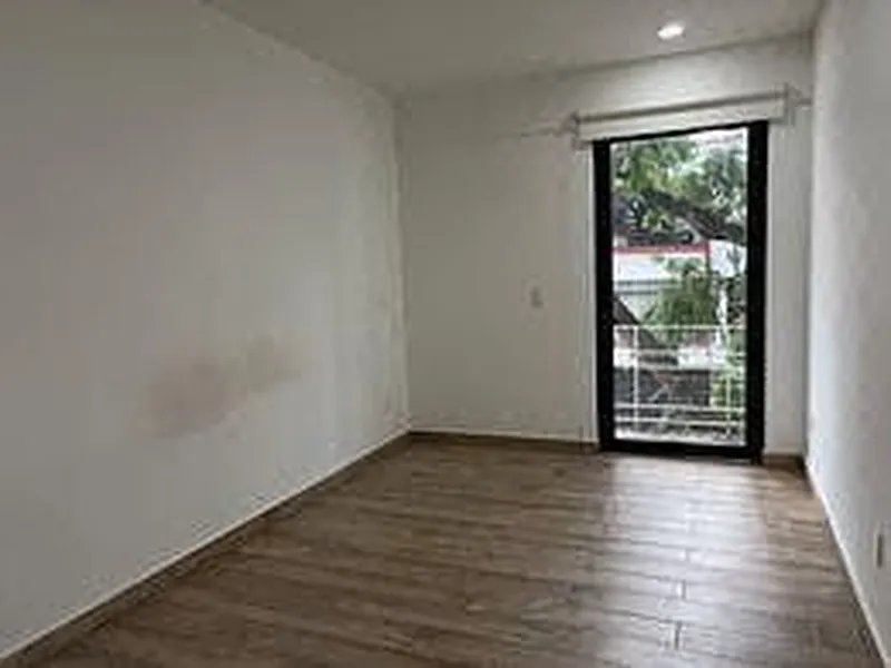 Foto 24