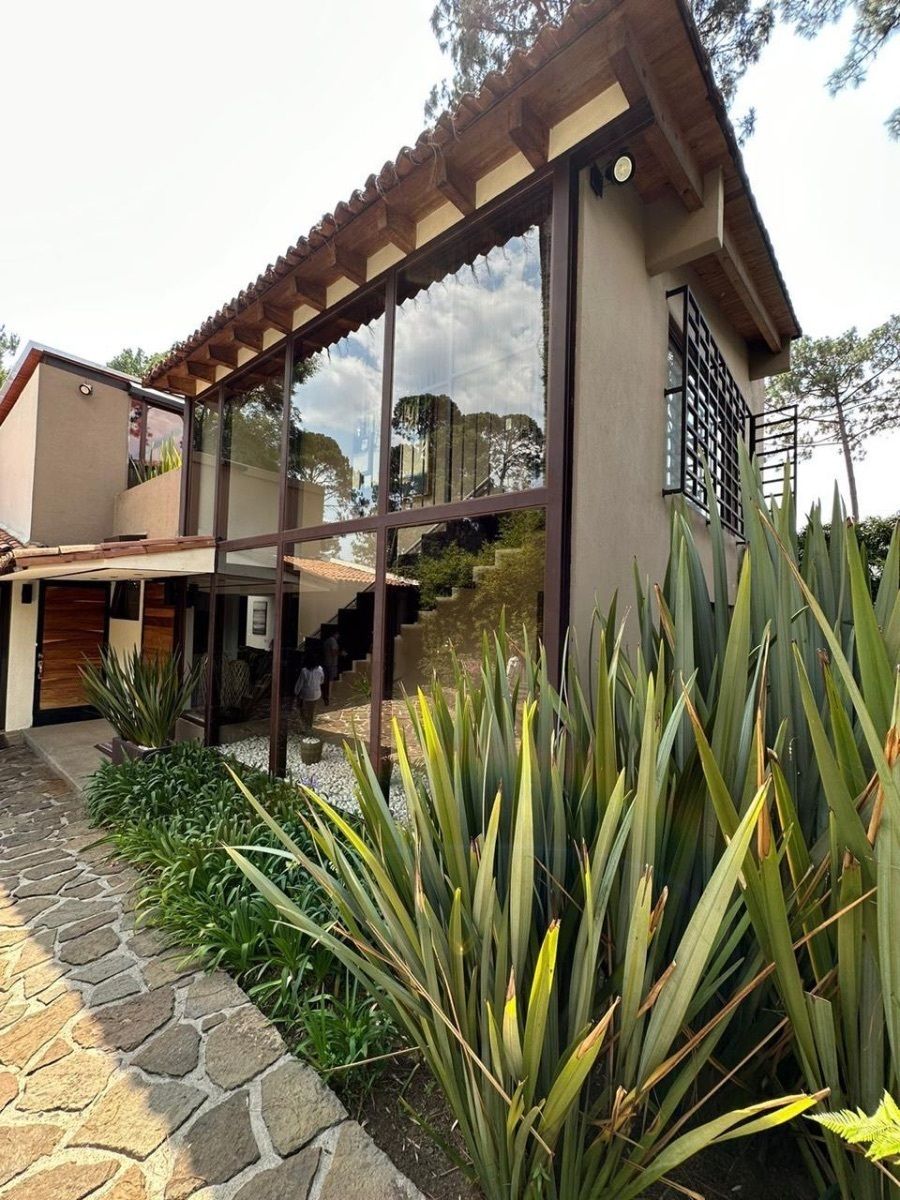 Casa en venta · Santa Magdalena Tilostoc, Valle de Bravo, Estado de México