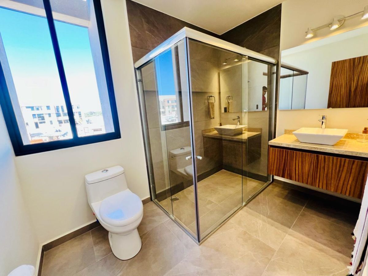 Condominio en venta · Residencial el Refugio, Santiago de Querétaro, Querétaro Condominio en venta · Residencial el Refugio, Santiago de Querétaro, Querétaro