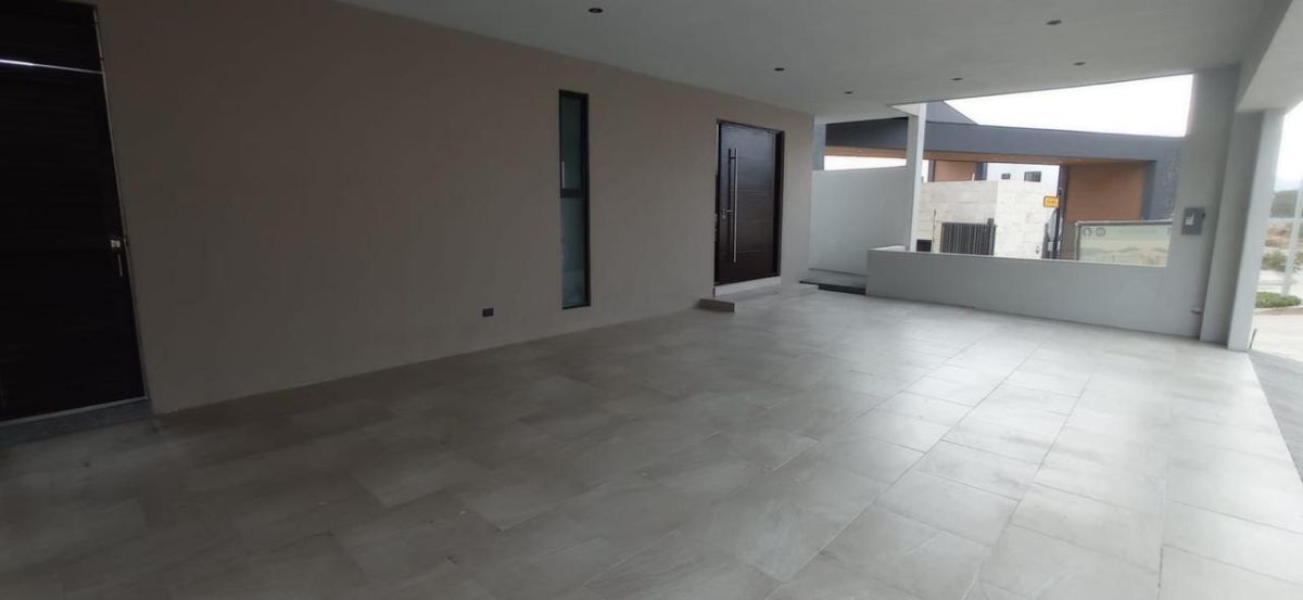 Casa en venta · Bosques de las Misiones Sector Encino, Santiago, Nuevo León