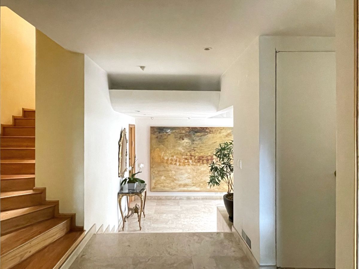 Casa en venta · Bosque de las Lomas, Miguel Hidalgo, Ciudad de México Casa en venta · Bosque de las Lomas, Miguel Hidalgo, Ciudad de México