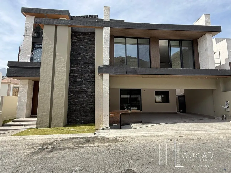 Casa en venta · Residencial y Club de Golf la Herradura, Monterrey, Nuevo León