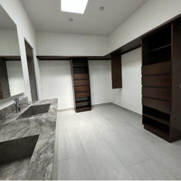Casa en venta · Altares Residencial, Santiago, Nuevo León