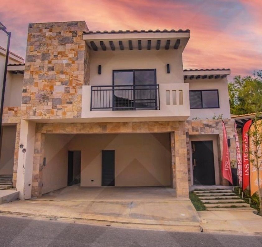 Casa en venta · El Ranchito, Santiago, Nuevo León