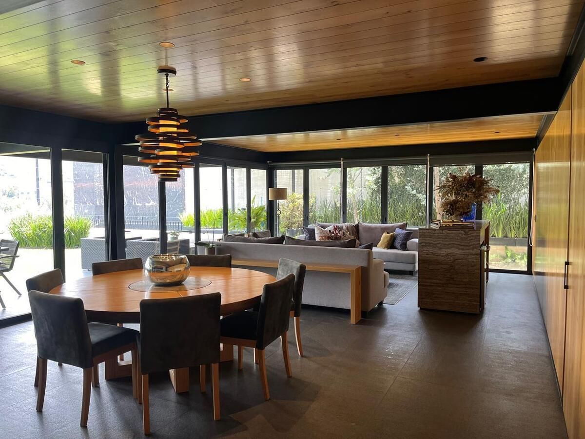 Casa en venta · Huixquilucan, Estado de México Casa en venta · Huixquilucan, Estado de México