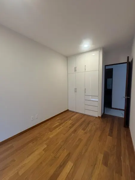 8.jpeg