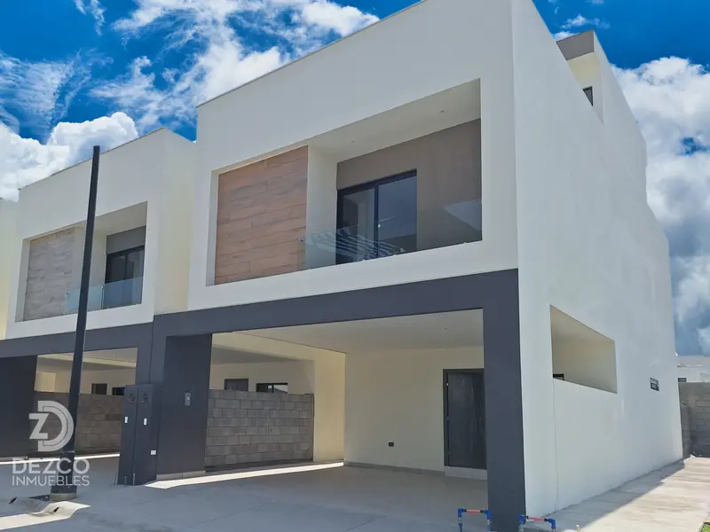 Casa en venta · Dominio Cumbres, García, Nuevo León