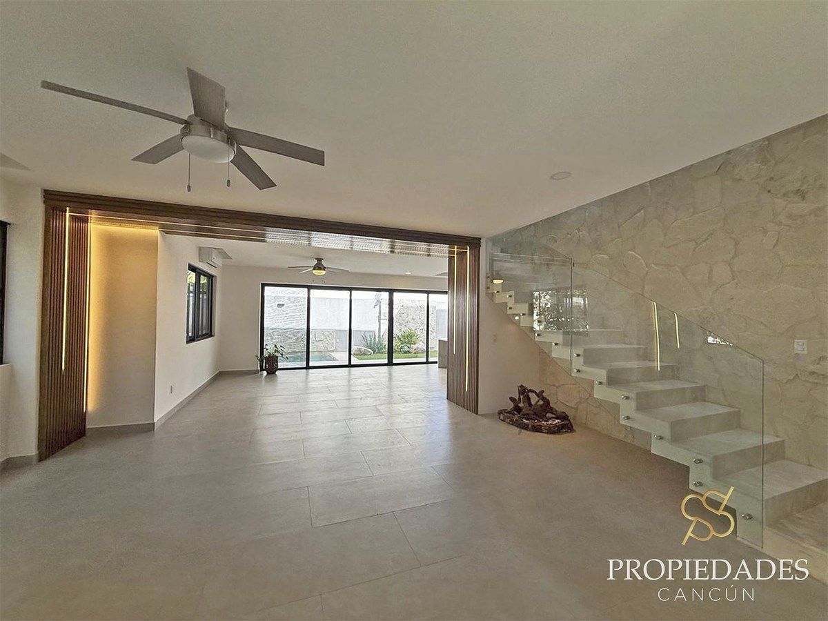 Casa en venta · Vía Cumbres Residencial, Benito Juárez, Quintana Roo