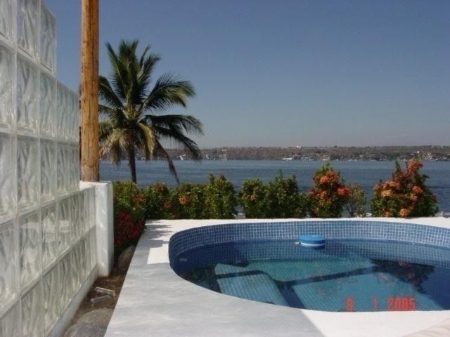 Casa en venta · Tequesquitengo, Jojutla, Morelos