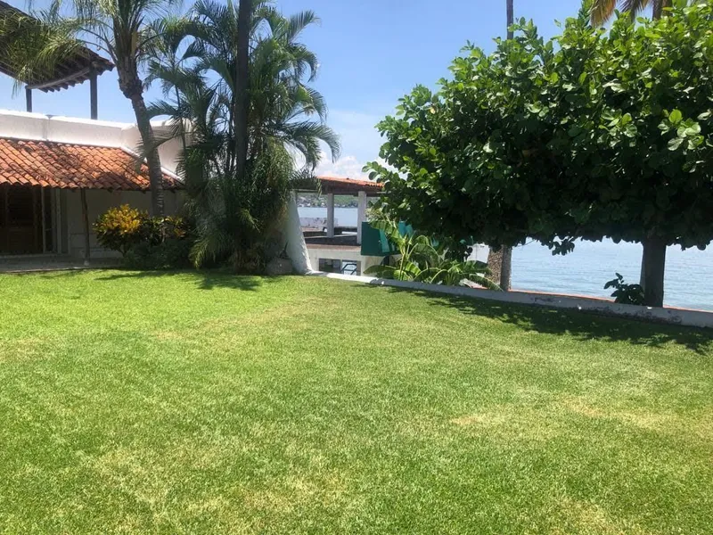 Casa en venta · Tequesquitengo, Jojutla, Morelos
