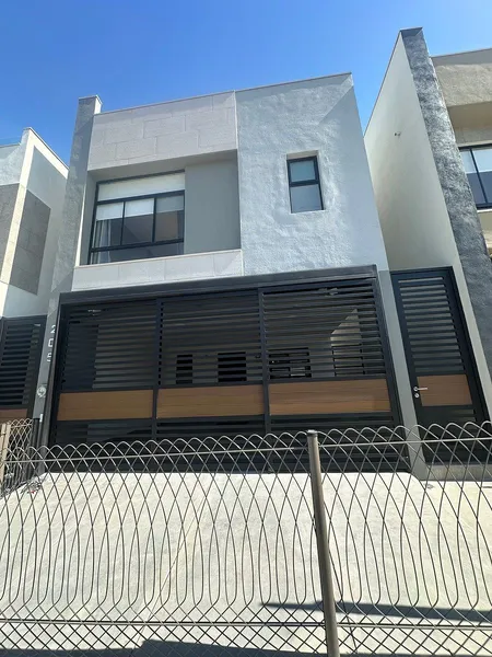 Casa en venta · Altrysa, García, Nuevo León