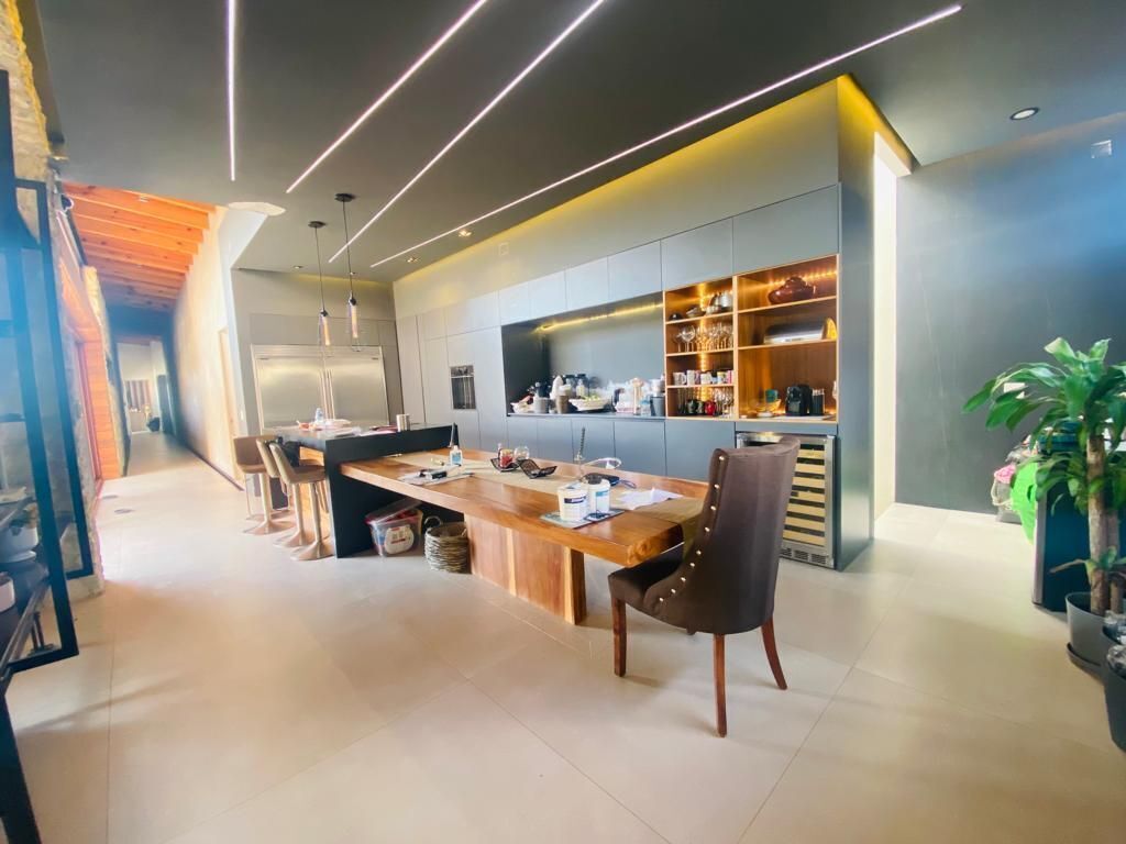 Casa en venta · Fraccionamiento Villas del Mesón, Santiago de Querétaro, Querétaro Casa en venta · Fraccionamiento Villas del Mesón, Santiago de Querétaro, Querétaro
