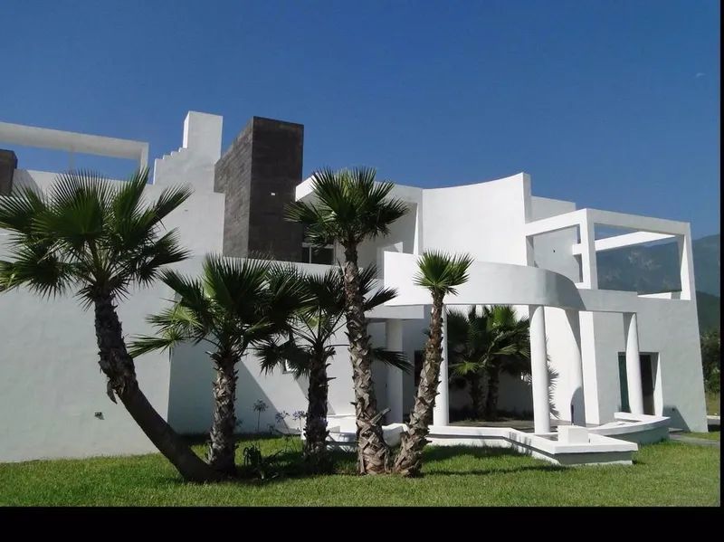 Casa en venta · Portal del Huajuco, Monterrey, Nuevo León