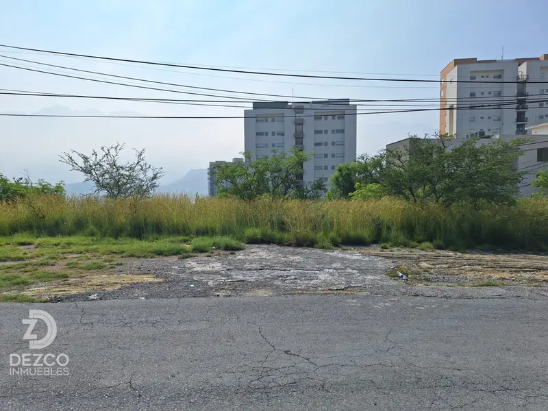 Lote en venta · Zona Loma Blanca Poniente, San Pedro Garza García, Nuevo León