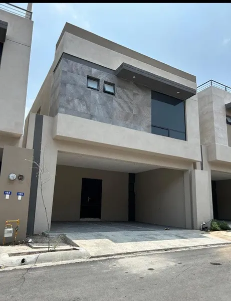 Casa en venta · Cerradas Lumina, García, Nuevo León