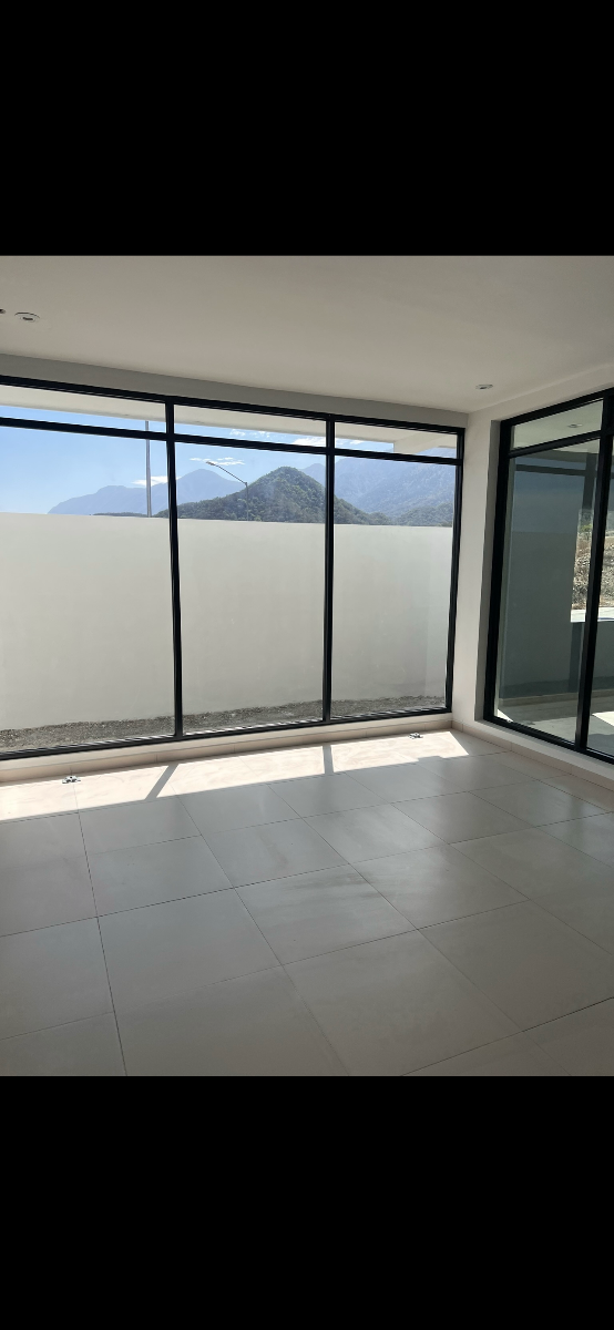 Casa en venta · Alamosur, Santiago, Nuevo León
