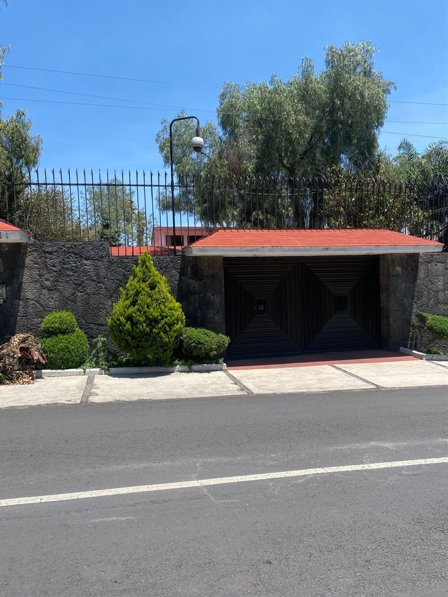 Casa en venta · Jardines del Pedregal, Álvaro Obregón, Ciudad de México