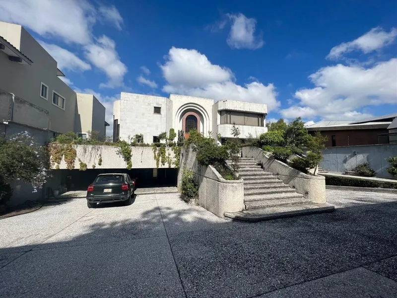 Casa en venta · Bosque de las Lomas, Miguel Hidalgo, Ciudad de México Casa en venta · Bosque de las Lomas, Miguel Hidalgo, Ciudad de México
