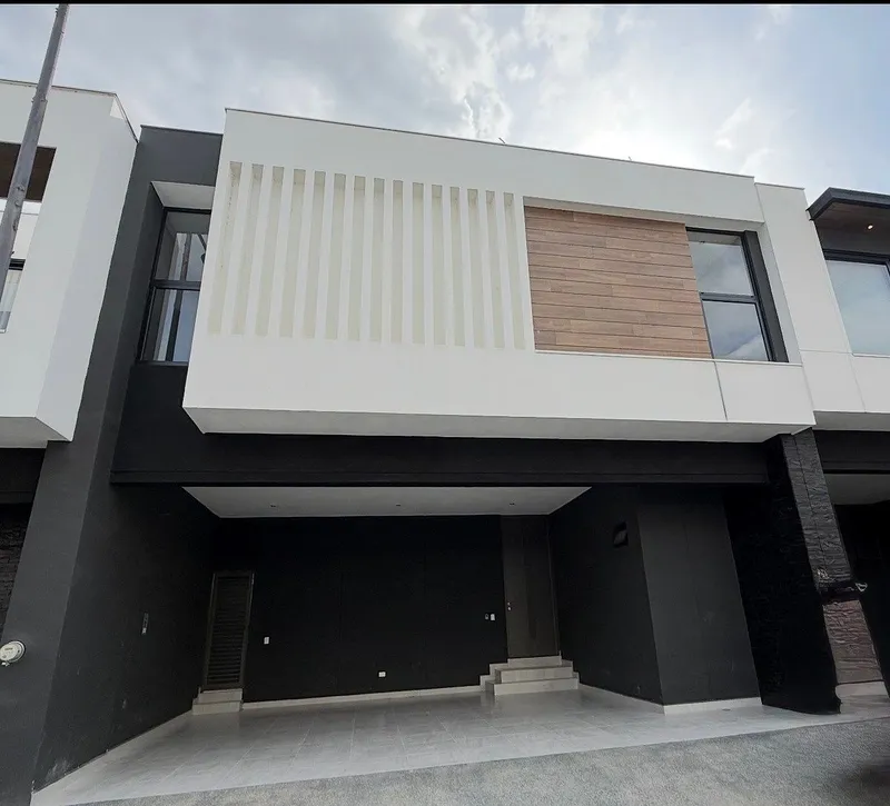 Casa en venta · El Barro, Monterrey, Nuevo León Casa en venta · El Barro, Monterrey, Nuevo León