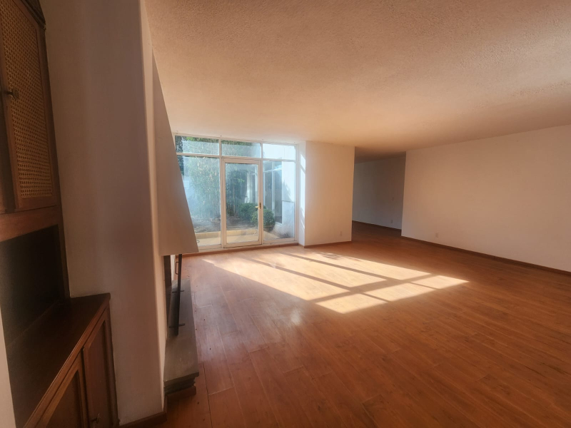 Casa en venta · Lomas de Tecamachalco, Naucalpan de Juárez, Estado de México