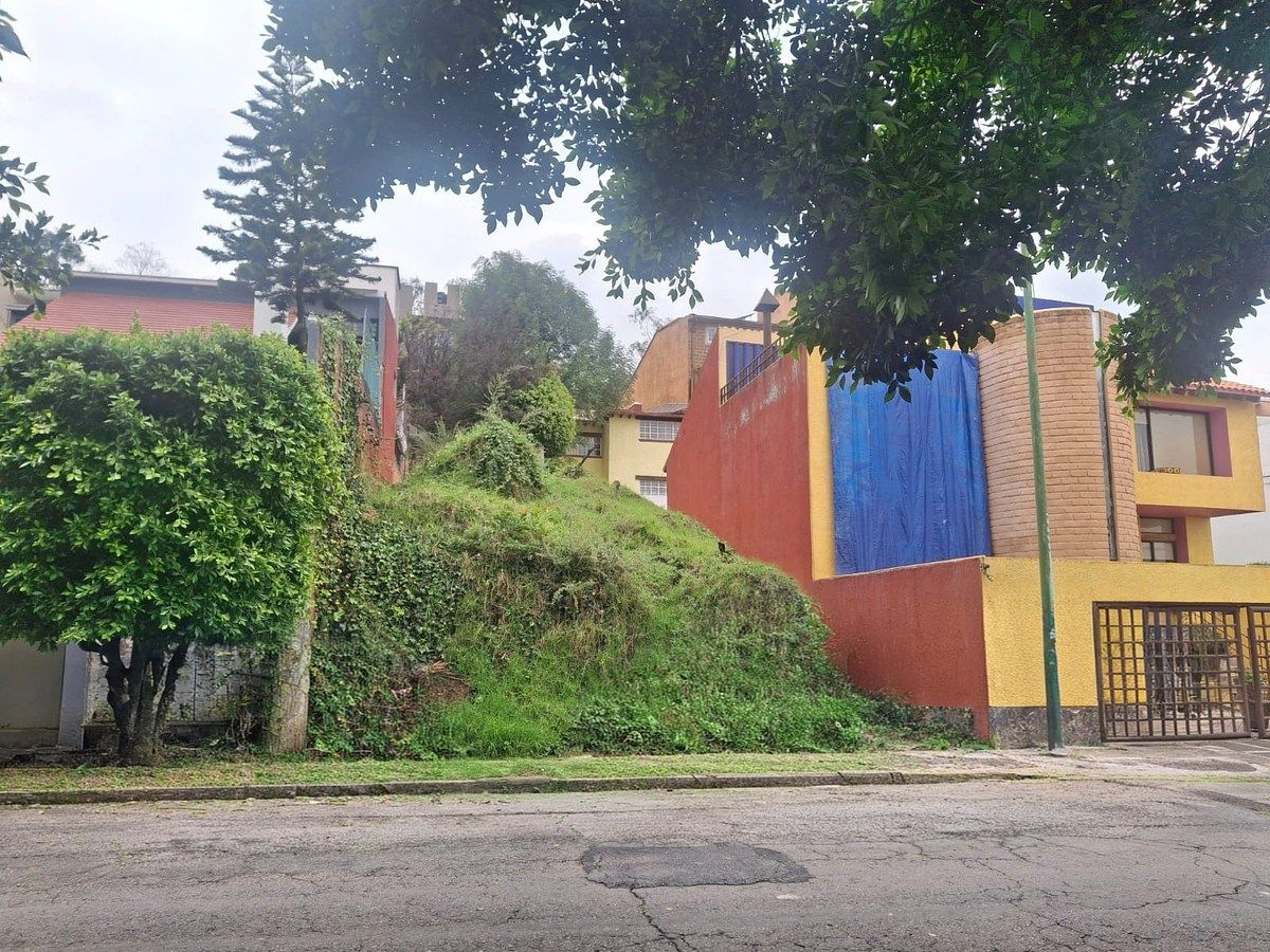 Lote en venta · Paseo de las Lomas, Álvaro Obregón, Ciudad de México