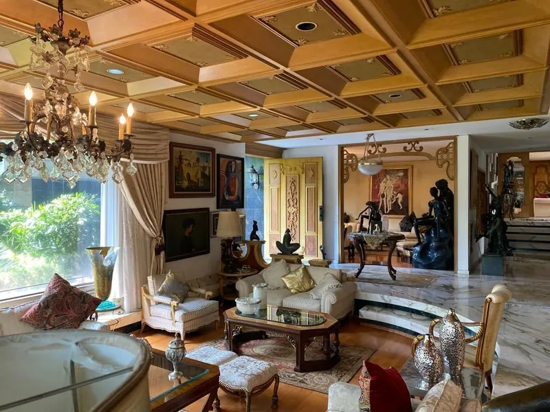 Casa en venta · Lomas de Chapultepec I Sección, Lomas de Chapultepec, Chapultepec, Miguel Hidalgo, Ciudad de México Casa en venta · Lomas de Chapultepec I Sección, Lomas de Chapultepec, Chapultepec, Miguel Hidalgo, Ciudad de México