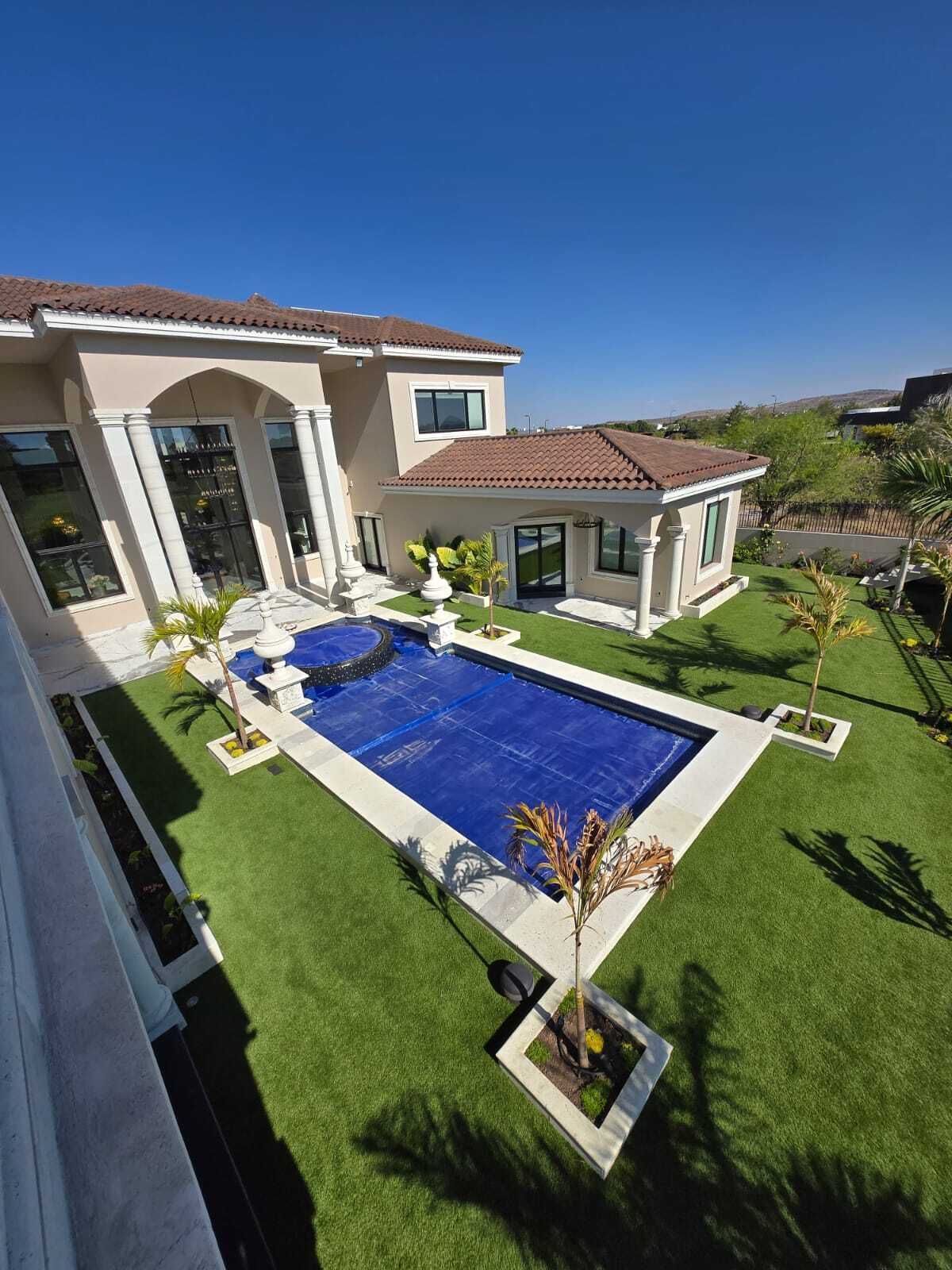 Casa en venta · El Campanario, Santiago de Querétaro, Querétaro