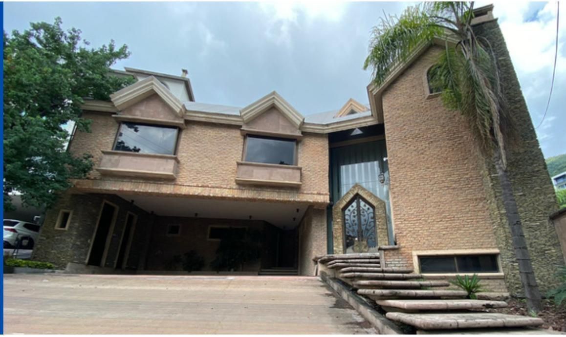 Casa en venta · Jardines de San Agustin, San Pedro Garza García, Nuevo León