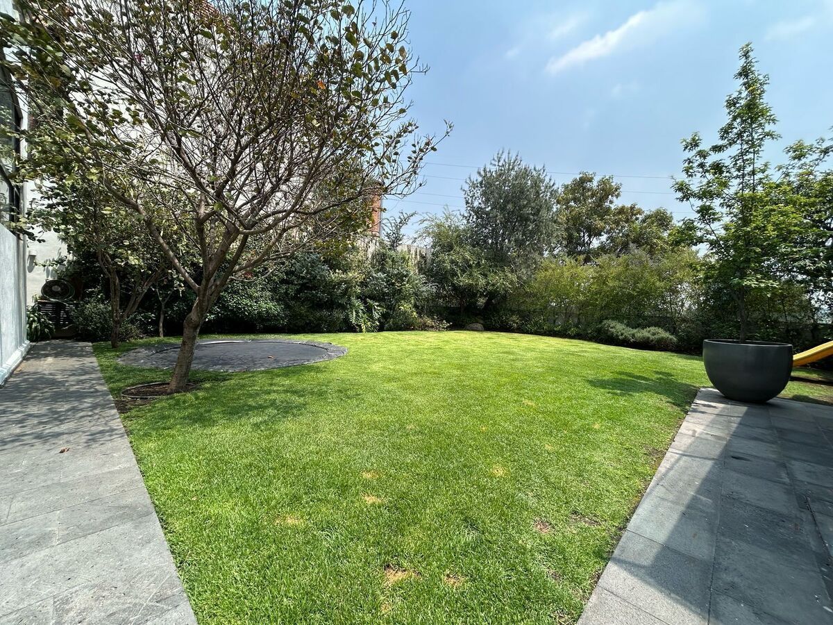 Casa en venta · Bosques de las Lomas, Cuajimalpa de Morelos, Ciudad de México