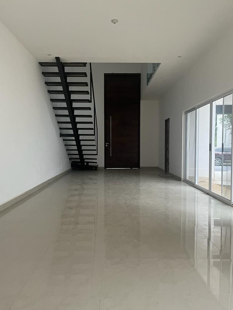 Casa en venta · Cumbres de Santiago, Santiago, Nuevo León