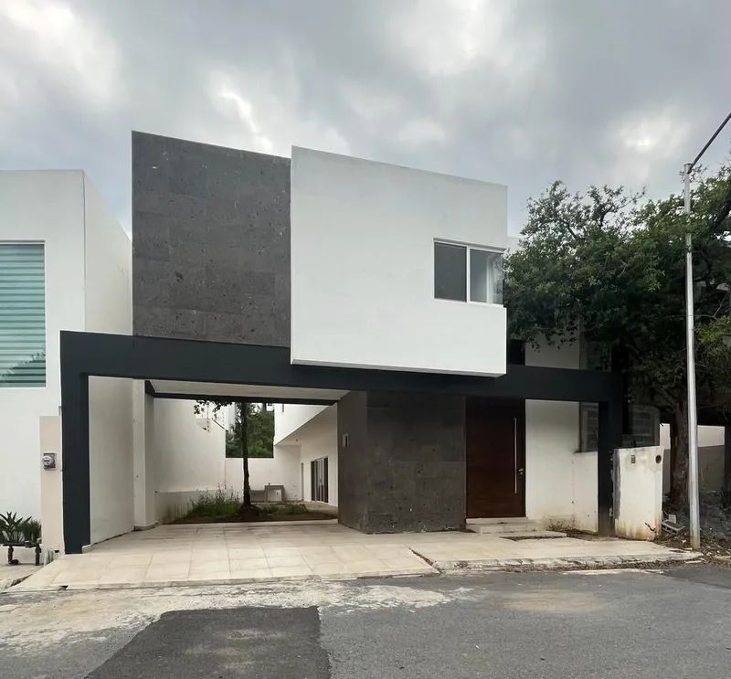 Casa en venta · Cumbres de Santiago, Santiago, Nuevo León
