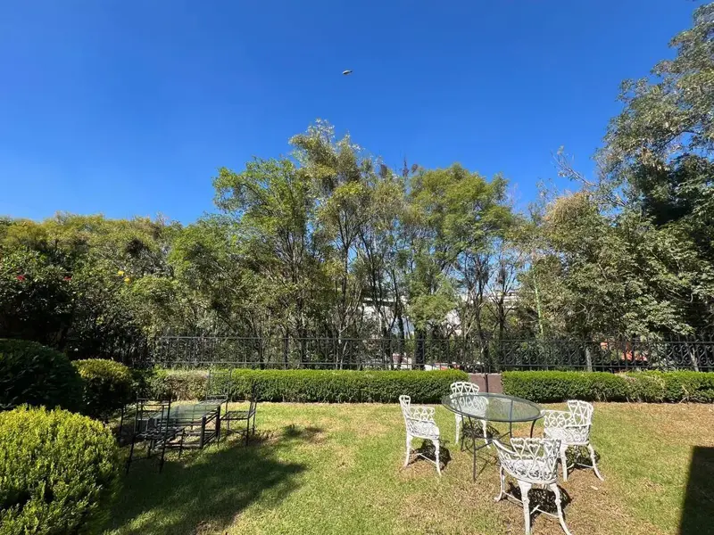 Casa en venta · Bosque de las Lomas, Miguel Hidalgo, Ciudad de México Casa en venta · Bosque de las Lomas, Miguel Hidalgo, Ciudad de México