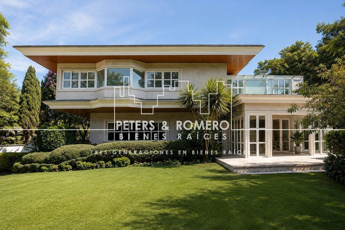 Casa en venta · Bosques de las Lomas, Cuajimalpa de Morelos, Ciudad de México