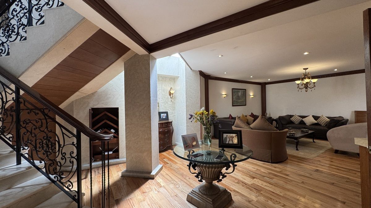 Condominio en venta · Lomas de Tecamachalco, Naucalpan de Juárez, Estado de México