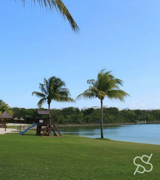 Lote en venta · Lagos del Sol, Benito Juárez, Quintana Roo