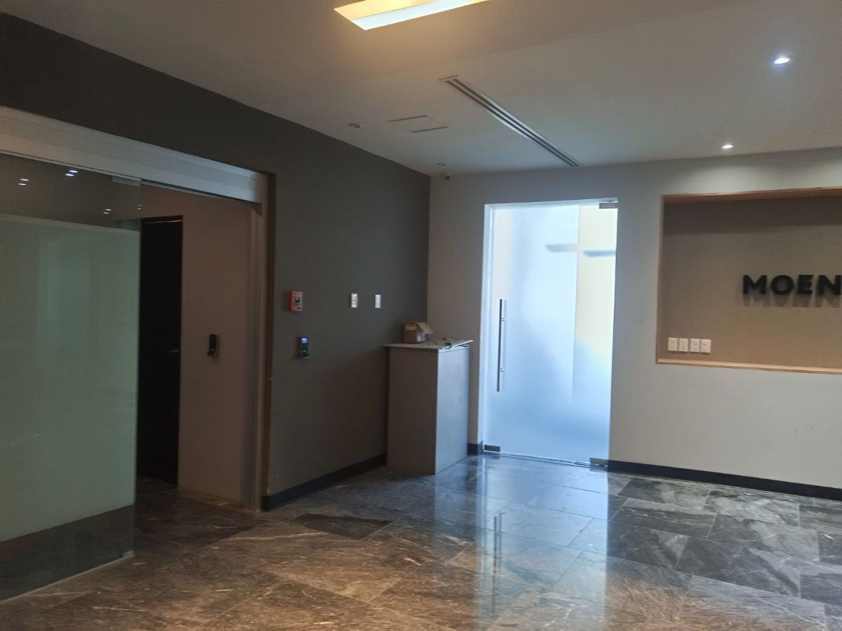 Oficina en renta · Del Valle, San Pedro Garza García, Nuevo León