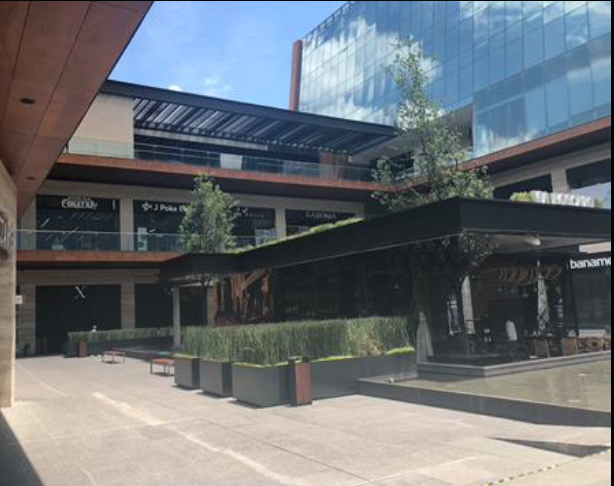Comercio en renta · Santa Engracia, San Pedro Garza García, Nuevo León